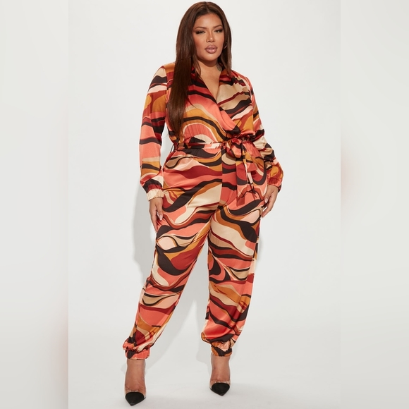 Fashion nova jumpsuit - Picture 5 of 7